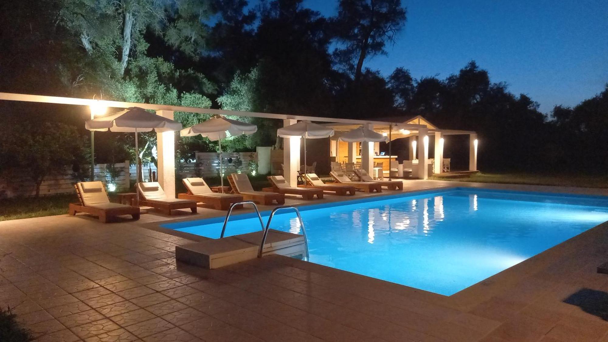 Amelia'S Garden Aparthotel Kavos Exterior photo